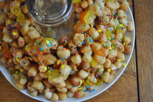 Струффоли (Struffoli) - традиционный рождественский десерт в Италии