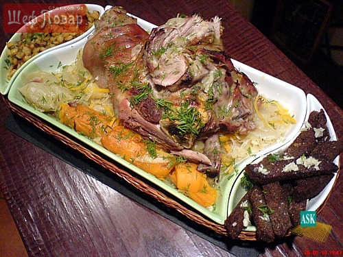 Пиво и Рулька (русское), Карка (литовское), Schweinshaxe (немецкое).