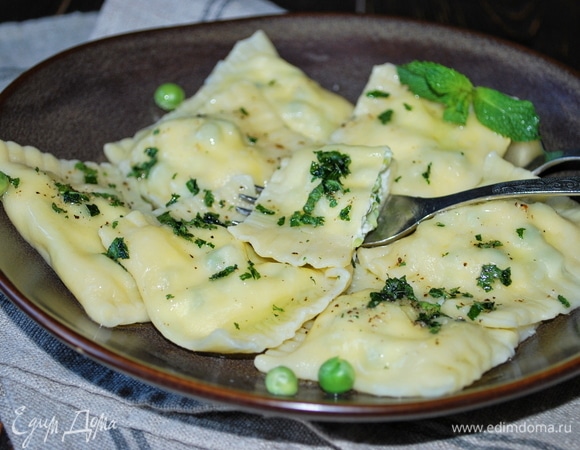 Равиоли с зеленым горошком и мятой